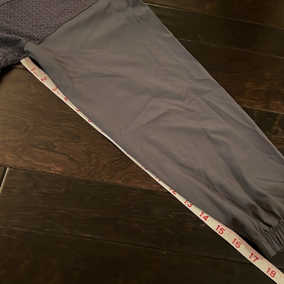 Champion suit M/L - Picture 12 of 16